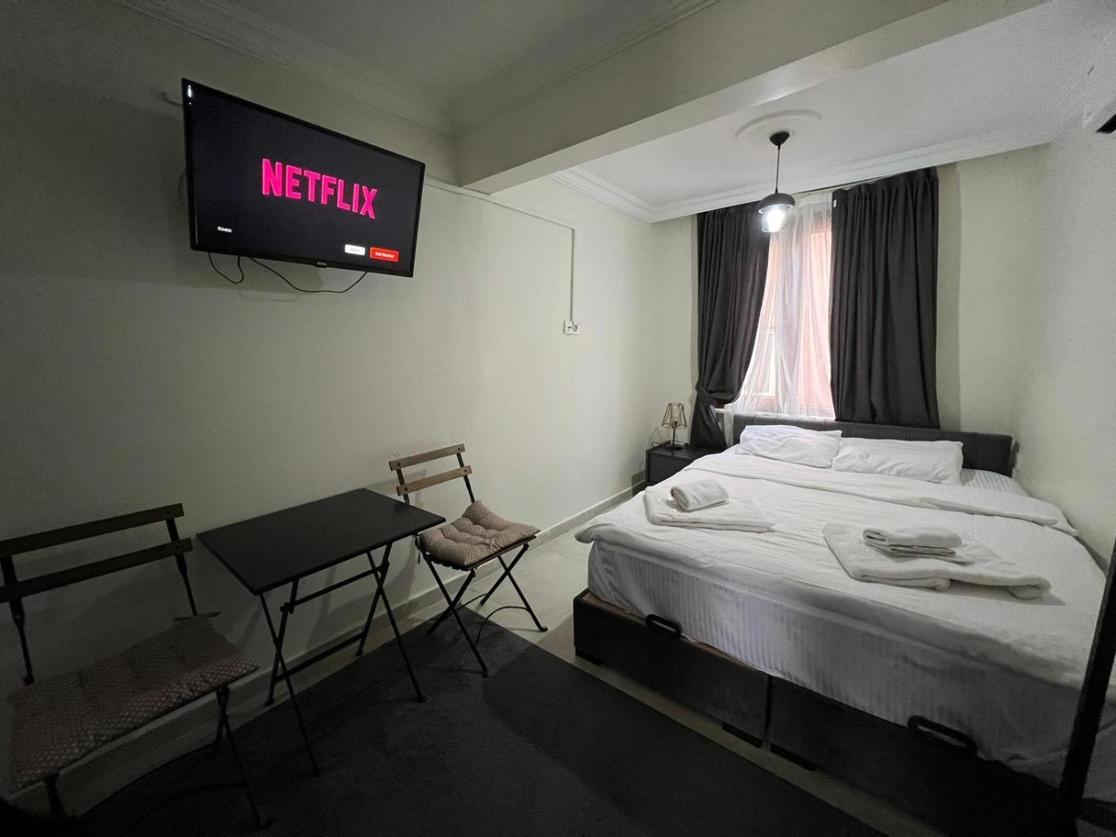 Mr Miller Suite — Photos 1